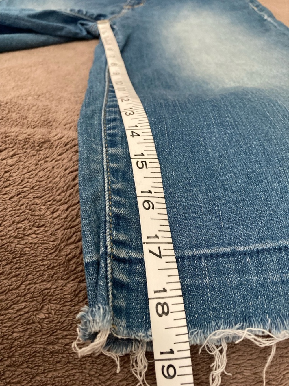 Mossimo Supply Co. Relaxed Light Blue Fade Wide leg crop Jeans size 12 - Picture 9 of 9